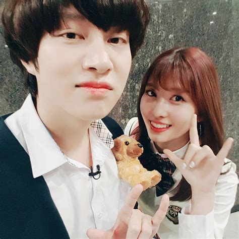 Heechul and momo