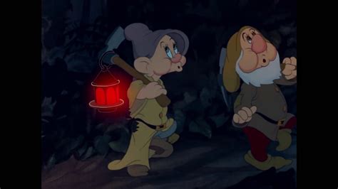 Heigh Ho 7Dwarfs Singing - Discover & Share GIFs - Tenor