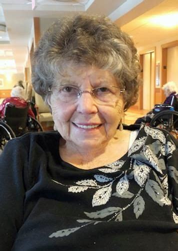 Helen Brooks Obituary (2024) - Auburn, NY - The …