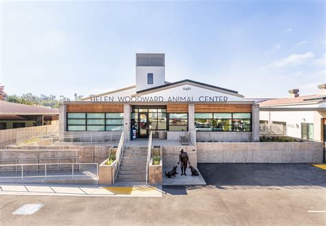 Helen woodward animal center. Helen Woodward Animal Center (‘HWAC’ or ‘the Center’) is an animal center located in Rancho Santa Fe, California. Located on 12 acres, the Center provides a variety of … 