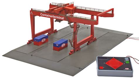 Heljan - Operating Container Crane - Kit - Walthers Model Trains