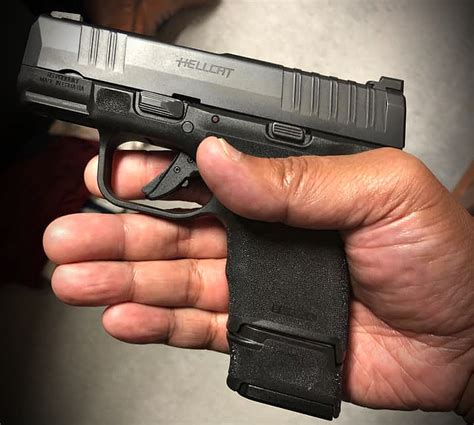 Made by Springfield, this Hellcat Magazine features the same Adaptive Grip Texture found on the Hellcat's frame, giving you more grip where it counts. Stainless construction, with witness holes and numbered round count. Fits the Springfield Hellcat Handgun. 9mm. 15-round capacity. . 