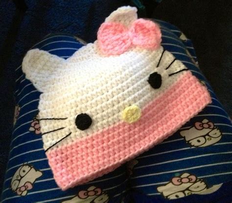 Hello Kitty Beanie Croche