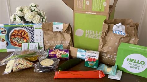 Hello fresh free box. Head to your weekly menu either by our website or through the app, and look out for ‘Lunch’ labelled beneath your dinner choices. But wait. There’s more. All customers ordering either a sandwich or salad will receive a 20% discount at Black+Blum to use across their site. Feeling lucky? 