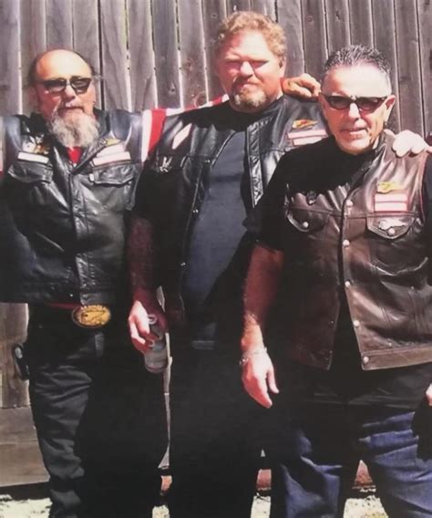 Hells angels sfv instagram. .  MLLH&R SUPPORTER 81 Los Angeles County Quartz Hill California...