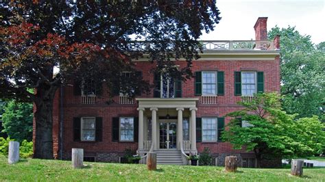Help clean up Ten Broeck Mansion's gardens and grounds