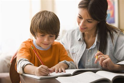 English homework help is always on your schedule. Log on late at night to proofread your research paper, review literary terms right before a quiz, or get tips for writing your next English assignment. From Essay Writing to APs, we cover it all: English (4th-6th Grades) English (7th-8th Grades) English (9th-12th Grades). 