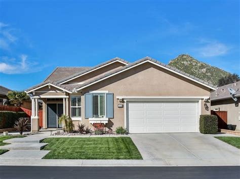 Hemet ca homes for sale. Browse 854 homes for sale in Hemet and surrounding neighborhoods. Average listings price is $352,343, and median price range is $428,499 (5% M/M, 5% Y/Y). There are 385 single-family homes and 14 condos for sale in Hemet, CA. Listings are checked in real-time to ensure the freshest data is available. 