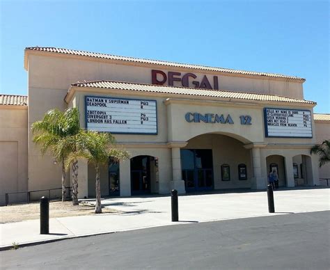 Hemet movie theater. Went here with friends to see a movie. The theatre is getting old snd in need of a face lift but otherwise it has a great location and lots of movies to ... 