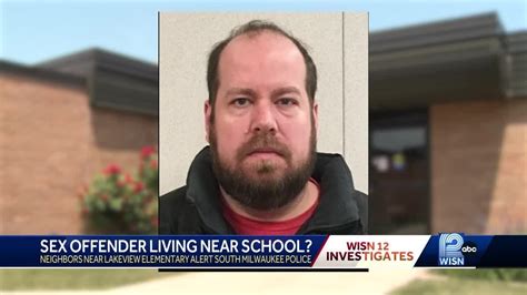 Hemet police investigating 'sex predator' accusations against school district employee
