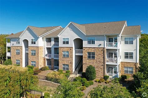 Hendersonville tn apartments. See all available apartments for rent at Sumner Estates in Hendersonville, TN. Sumner Estates has rental units ranging from 751-1140 sq ft starting at $1245. 
