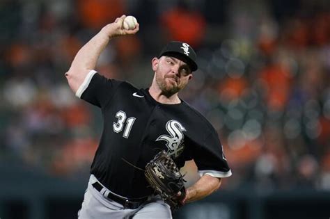 Hendriks, 4 others closer to return for slumping White Sox