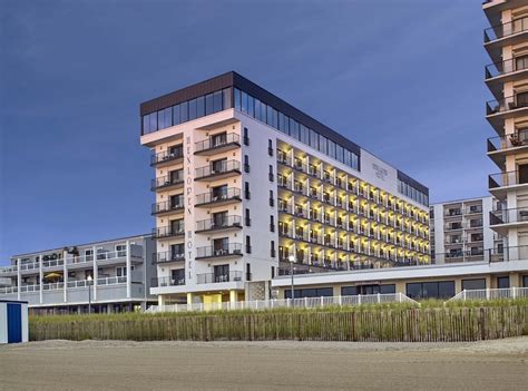 Henlopen hotel. Jan 18, 2018 · Dreaming of Summer? We are! Breathe in the crisp ocean air, soak up the warm sun rays, and enjoy the tranquil, oceanfront setting of Rehoboth Beach at the Henlopen Hotel. Located along a pristine... 