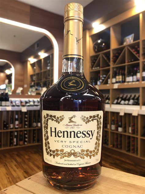 Hennessy Price 750ml