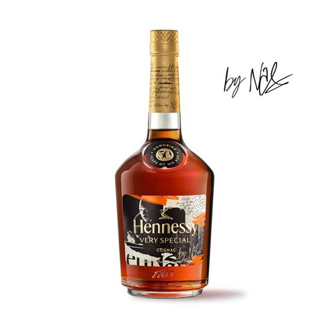 Hennessy honey. Explore our sweet Cocktails section and discover Hennessy's wide variety of original cocktail recipes for cognac lovers. 