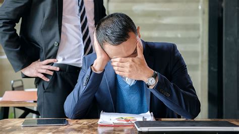 Henning Schwinum on LinkedIn: Signs Your Boss is Toxic and What You Can Do