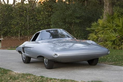 Henry Covington’s El Tiburon – Streamlined Speed In St.