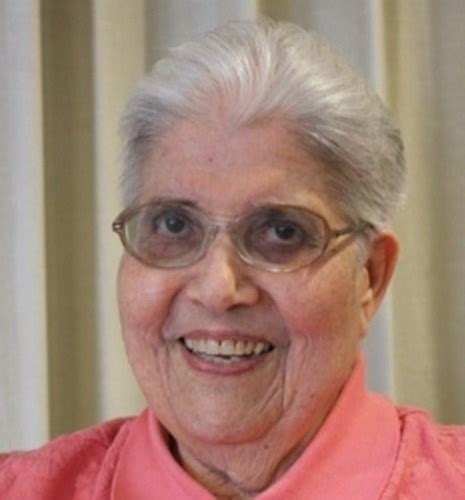 Helen Malinowski Obituary. Helen Malinowski Born: July 27, ... was born in Joliet and attended St. John the Baptist Catholic School and St. Francis Academy. ... Published by Herald-News on Jun. 10 .... 