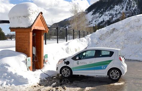 Here’s how to get another $6,000 off an electric vehicle in Colorado