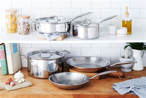 Heritage steel cookware. Nov 9, 2023 · Eater x Heritage Steel 10.5” Fry Pan. $90. Prices taken at time of publishing. Eater and Heritage Steel have created a line of stainless clad cookware that brings professional quality to the ... 