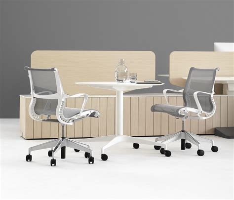 Herman miller setu. Family. The versatility of the Kinematic Spine extends the Setu concept to a full family of seating to support a variety of postures. The Setu guest chair delivers instant comfort by responding to your weight and movements from the moment you sit. 