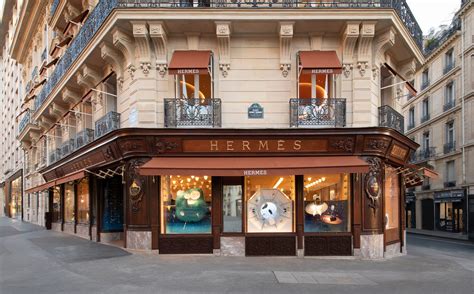 Hermea. hermes.com Hermès International S.A. ( / ɛər ˈ m ɛ z / ⓘ er-MEZ, French: [ɛʁmɛs] ⓘ ) is a French luxury design house established on June 15th 1837. It specializes in leather goods, lifestyle accessories, home furnishings, perfumery , jewelry, watches and ready-to-wear . 