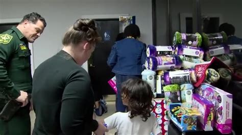 Heroes Hub helps homeless families find place to stay ahead of Christmas, teams up with BSO for toy giveaway