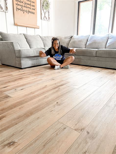 Hewn floor. When ordering Hewn floor, there is no need to rent a truck or trailer. Our shipping partners will deliver your flooring straight to your doorstep or garage. Enjoy free shipping on any flooring order of $3,000 or more. For flooring orders less than $2,999 there is a $199 flat rate shipping fee. 
