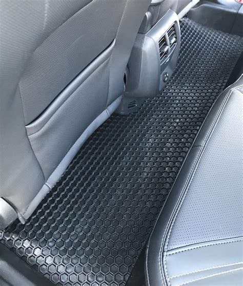 Amazon.com: Intro-Tech Hexomat Front Row Custom Floor Mats for Select Chevrolet Equinox Models - Rubber-like Compound (Gray). 