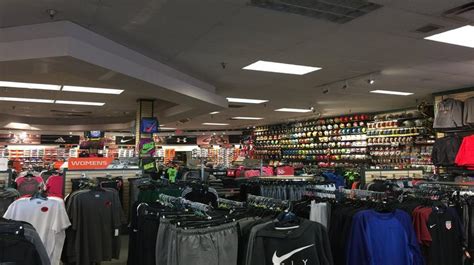 Hibbett Sports Change Store 204 Shaw Street South Hill, VA 23970-4002 Closed. Reopens at 10am on Fri 5/03 Directions Phone 434-447-2073 Full Store Details Available Shopping Options Order by 5pm to get it today with In-Store Pickup. Curbside Pickup Buy Online, Pickup in Store Reserve Online, Pay in Store Shop All Men. 