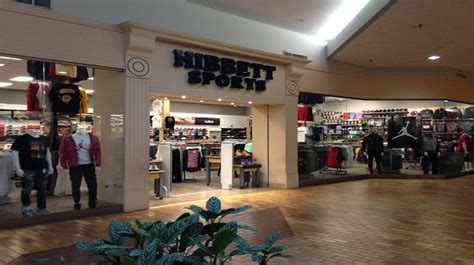 Hibbett sports natchez. Hibbett Sports, Natchez, Mississippi. 332 likes · 3 talking about this · 11 were here. Sporting goods retailer specializing in team sports. Offering a great selection of equipment, footwear, and... 
