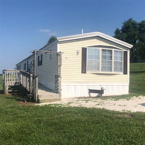 Description. Oak Ridge Mobile Estates is an all-ages manufactured home community located in 400 Hiram Page Road, Yreka, CA 96097. Oak Ridge Mobile Estates is a land-lease community. Home site lot rent ranges from $450 - $750 per month. The streets in the community are paved, and are of an average street width.. 