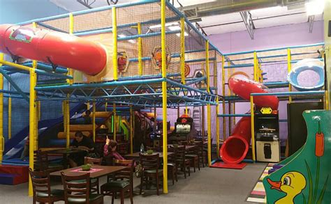 Hide N Seek, Bakersfield, CA places-article-ai,evergreen,entertainment-bt,entertainment-p300,moe,edited-cynthia,edited-taylor,at-bt-articles-home,at-bt-articles-entertainment Hide n Seek's indoor play center is the perfect place for kids to let their imaginations run wild!. 