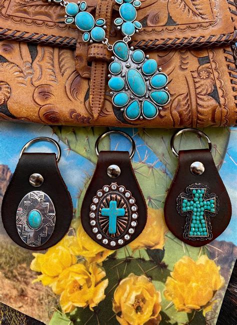 High Quality Elegant Western Key Chains & Key Fobs