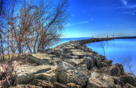 High cliff state park wi. The national parks located in the United States and its territories are nothing short of impressive. America claims 418 national park sites, according to the National Park Foundati... 