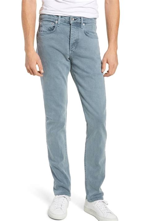 High rise jeans for men. There are colored jean trends and there are colored jean faux pas. Learn in this article what those colored jeans trends and colored jean faux pas are. Advertisement If you're look... 