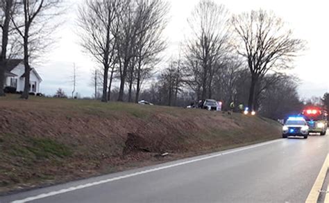 High speed chase clarksville tn today. Mar 15, 2023 ... Jeffrey Alan Smith, 46, led authorities in two counties on a high-speed police chase after a warrant was issued for his arrest related to ... 