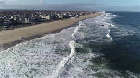 Tides Today in Seaside Heights, ocean, NJ TIDE TIMES for Thursday 10/12/2023 The tide is currently rising in Seaside Heights, ocean, NJ. Next high tide : 6:42 PM Next low tide : 12:57 AM Sunset today : 6:22 PM Sunrise tomorrow : 7:03 AM Moon phase : New Moon Tide Station Location : Station #8533071. 