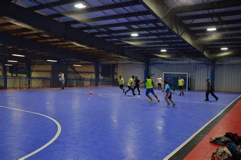 High velocity sports. High Velocity Sports is metro-Detroit's premier indoor sports complex with accommodations for up to 1000 people for your awesome … 