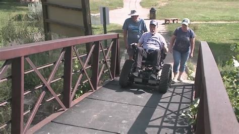 High-tech wheelchair allows police officer to pursue his passion