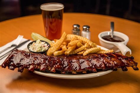 Highest-rated barbecue restaurants in Chicago, according to Yelp