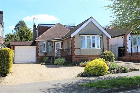 Highfield Way, Potters Bar... - Duncan Perry Estate Agents