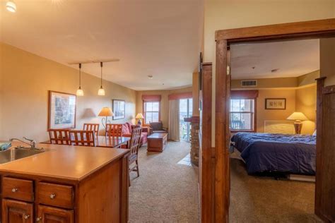 Highland House, Snowshoe: Room Prices & Reviews Travelocity