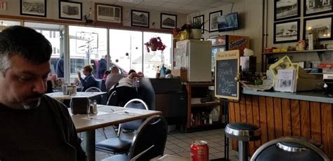 Highland Luncheonette Fall River Local business Placedigger