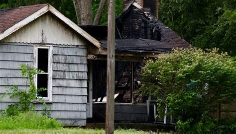 Highland park deaths.  Miller Jr.  Find their contact information including current h...