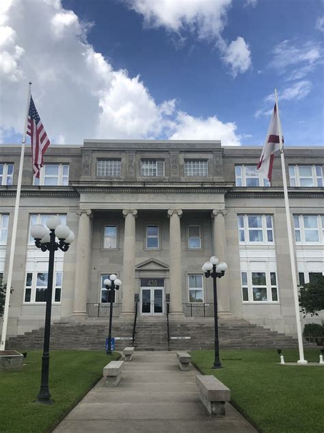 Highlands County Court - Sebring, FL (Address and Phone)