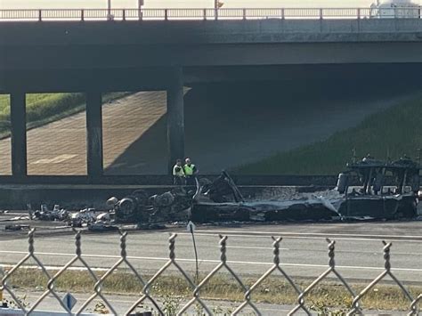 Highway 401 in Pickering partially closed due to major collision, explosions: Durham police