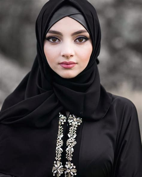 Hijabie