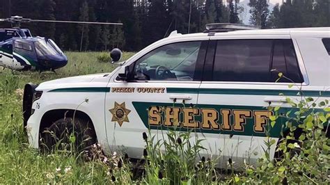 Hiker dies after falling over cliff in Pitkin County
