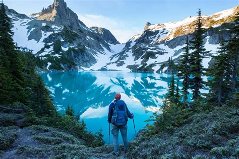 Hikes close to seattle. Not everyone knows about the new trail up Heybrook Ridge, which was completed in 2017. To get to the trailhead, drive an hour and 15 minutes northeast from Seattle toward the town of Index in the ... 